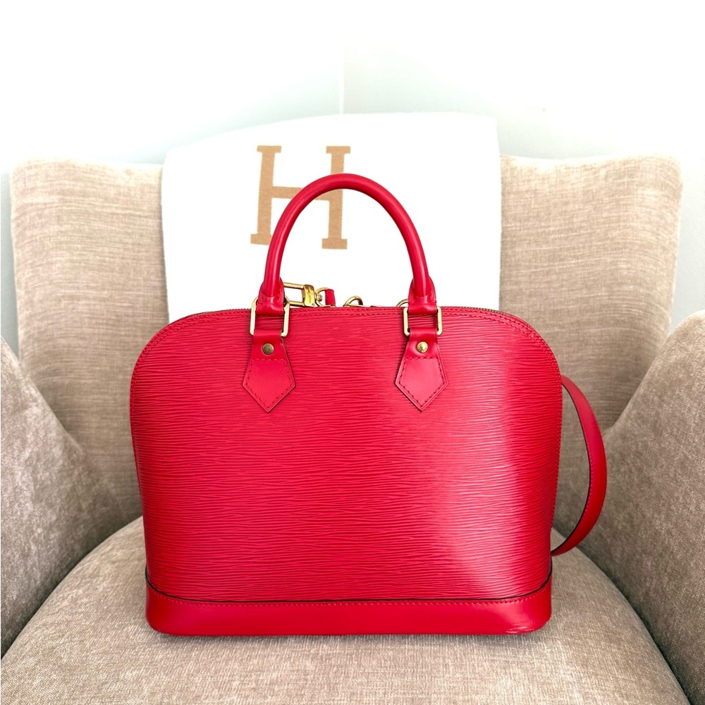 Authentic Louis Vuitton Alma bag M52147 red Epi leather with strap medium - Picture 8 of 16